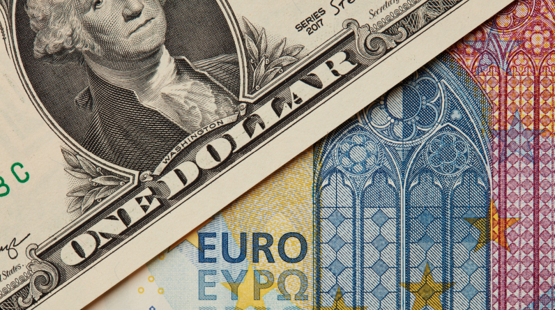 EUR/USD holds above 1.09 on better-than-expected PMI data, but Thanksgiving plays a factor.